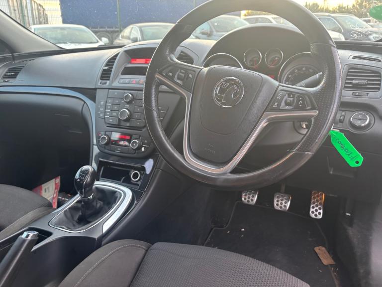 2009 Vauxhall Insignia 2.0 CDTi SRi [160] 5dr HATCHBACK Diesel Manual