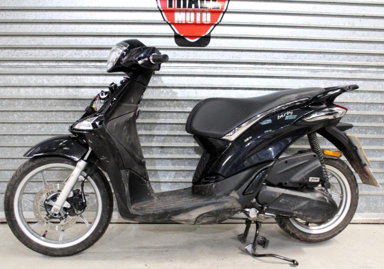 2024 74 PIAGGIO LIBERTY 50 MOPED SCOOTER PROJECT TRADE SALE STOLEN RECOVERED