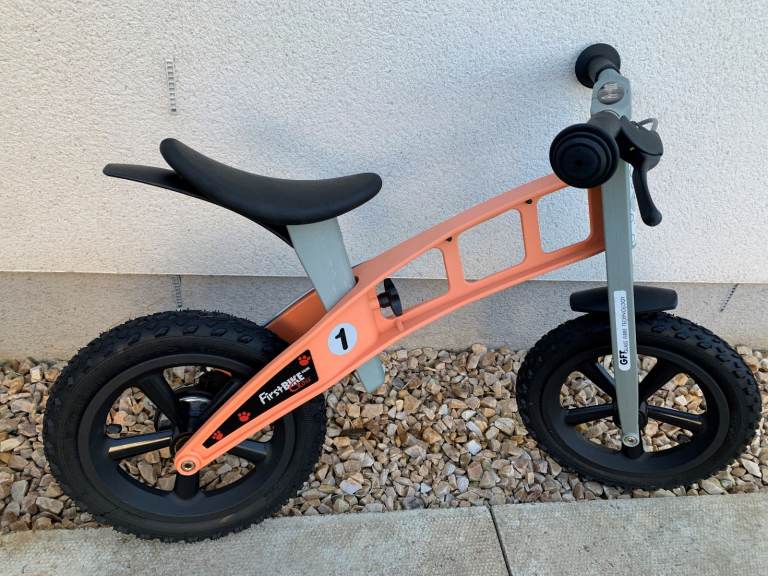 Balance bike with a brake