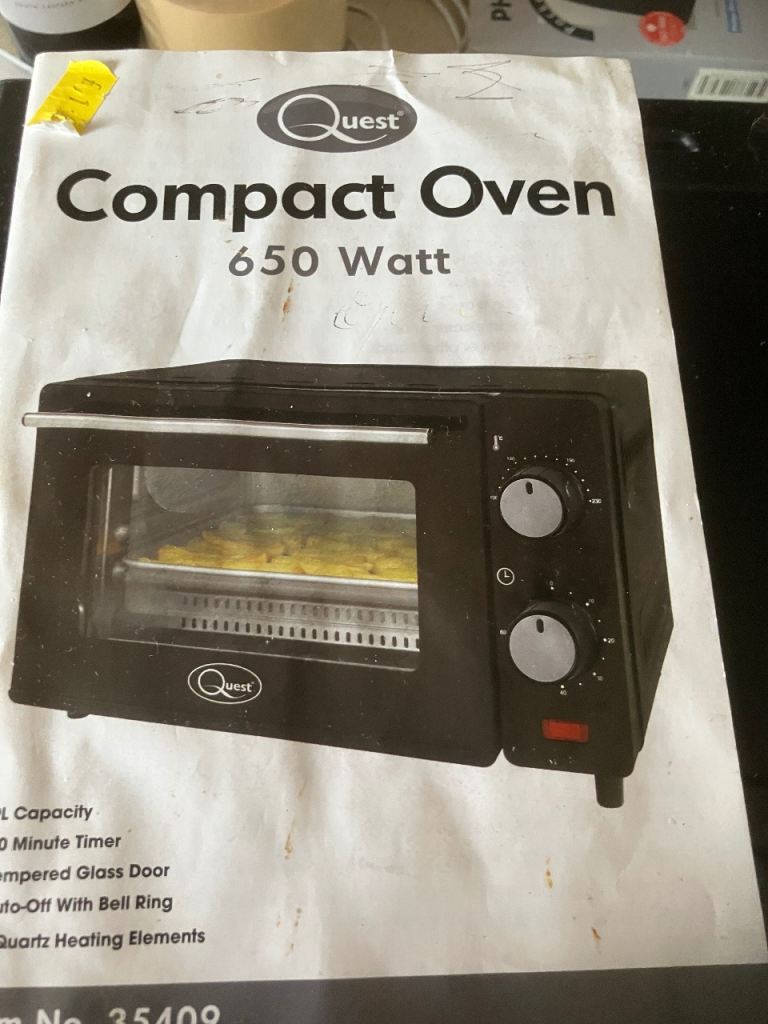 Quest Compact 650 Watt Oven – Black, Good Condition