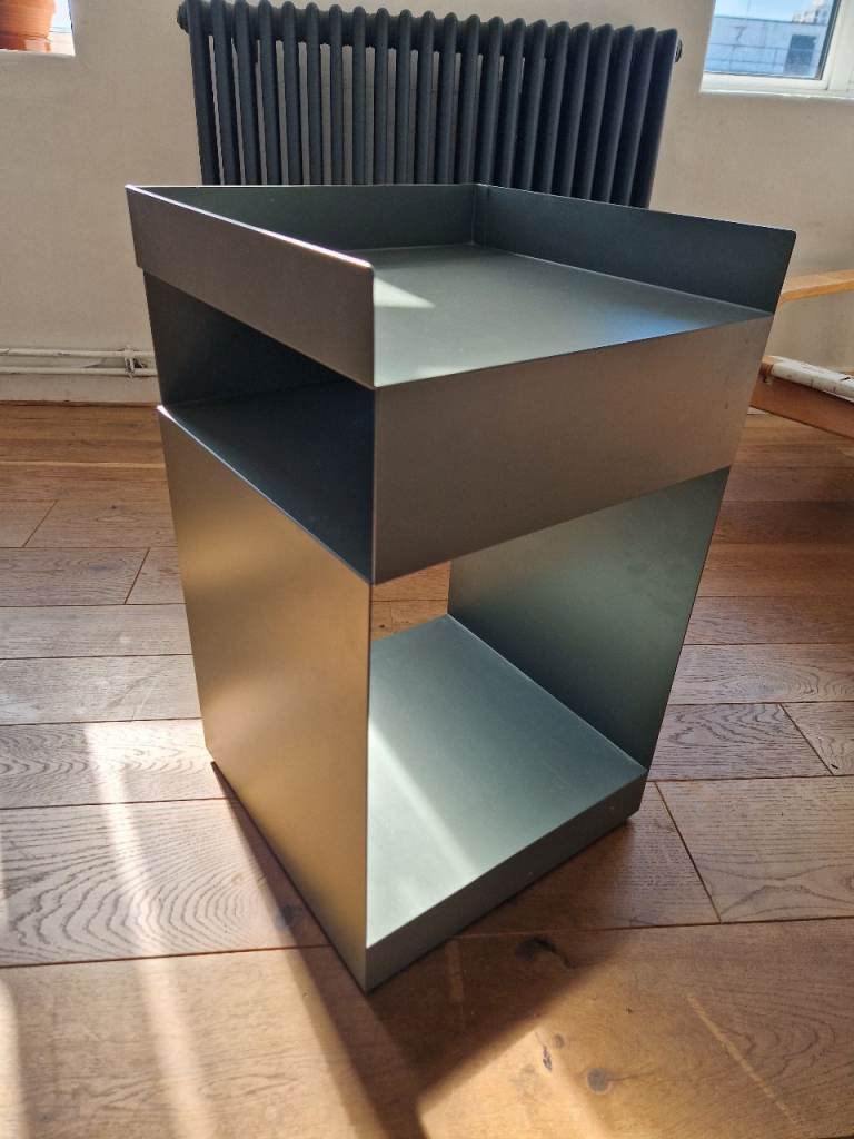 Rotate SC73 Mobile Side Table by &Tradition