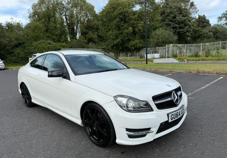 STUNNING AUTOMATIC COUPE JUST SERVICED POLAR WHITE FINANCE AVAILABLE!