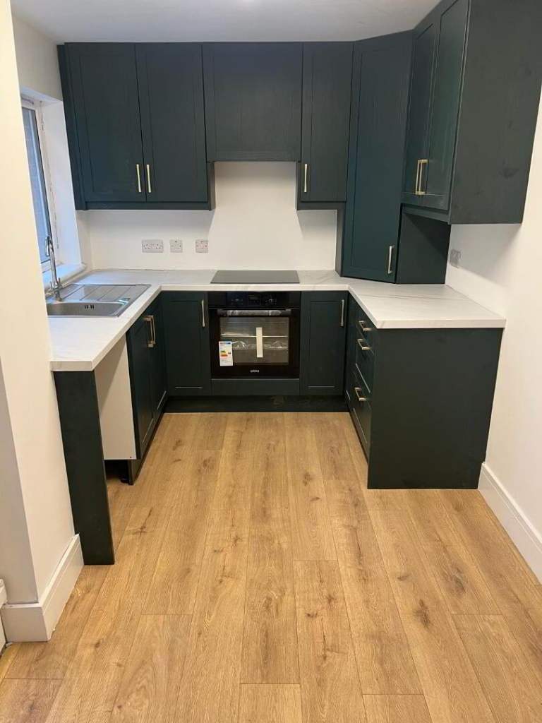 Newly refurbished 2 Bed, Mid-Terrace | Belfast BT15 2BN Antrim Road