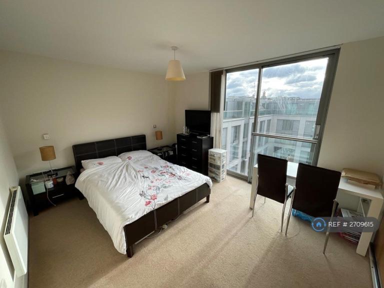 1 bedroom flat in Viva, Birmingham, B1 (1 bed) (#2709615)