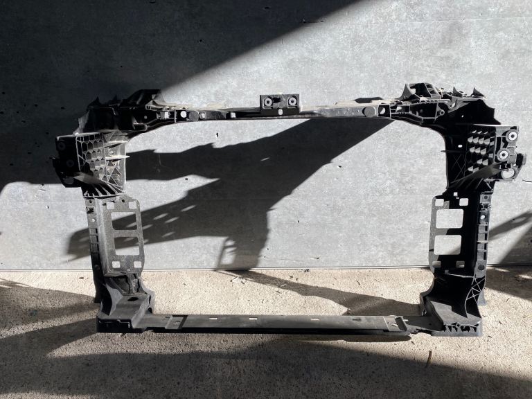 Porsche Cayenne 9y0 9y3 front radiator support slam panel 