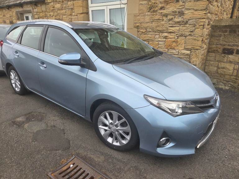 TOYOTA 1.4 DIESEL ESTATE BEAUTIFUL CAR £20 ROAD TAX LONG MOT NO ADVISORIES