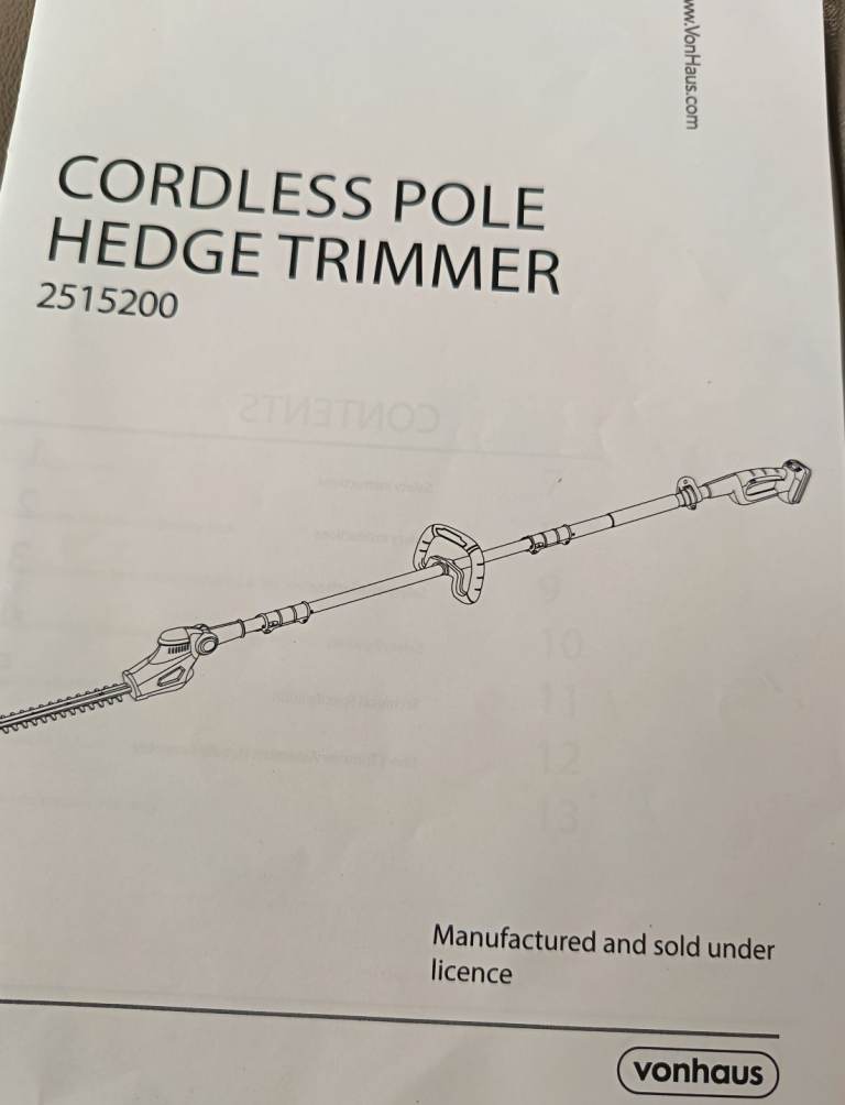 Long Pole Hedge Trimmer 