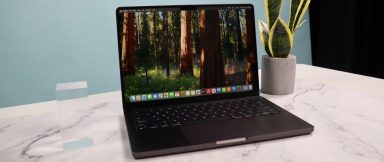 Apple MacBook Pro Laptop - Black, Good Condition