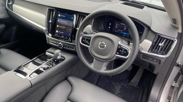 2024 Volvo V90 2.0h T8 18.8kWh Ultra Estate 5dr Petrol Plug-in Hybrid Auto AWD Euro 6 (s/s ESTATE...