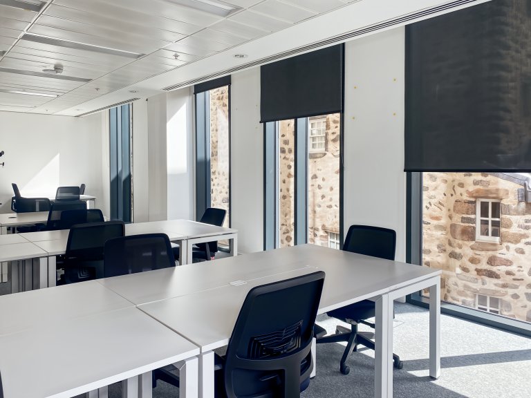 Aberdeen - AB10 1BL \ Flexible Coworking Desk Space Available