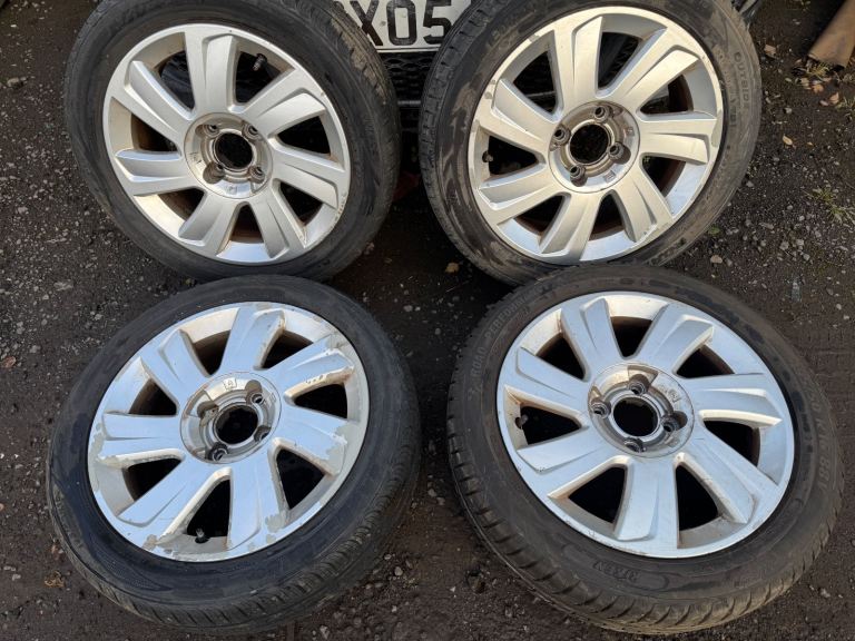 Citroen C3 16” alloy wheels and tyres