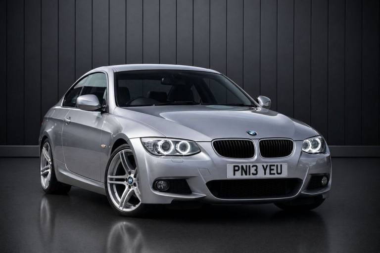 2013 BMW 3 Series 320i M Sport 2dr COUPE PETROL Manual