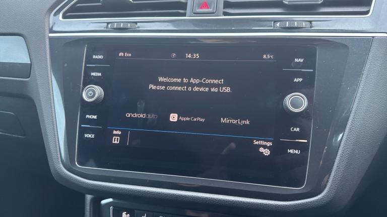 2018 Volkswagen Tiguan 2.0 TDi 150 R-Line 5dr Diesel Estate Estate Diesel Manual