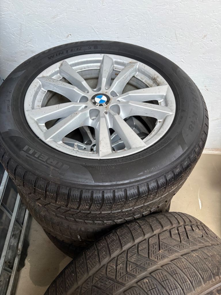 BMW X5/X6 Alloys with 255/55 R18 Pirelli Tyres (x4)