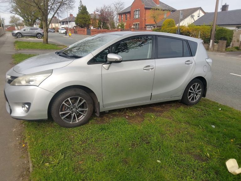 Toyota verso 2013, 69K, Full Toyota service history, 7 seater