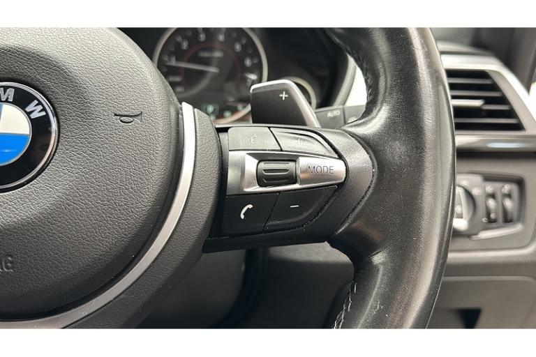 2018 BMW 3 Series 2.0 320i M Sport Shadow Edition Touring 5dr Petrol Auto Euro 6 (s/s) (184 p Est...