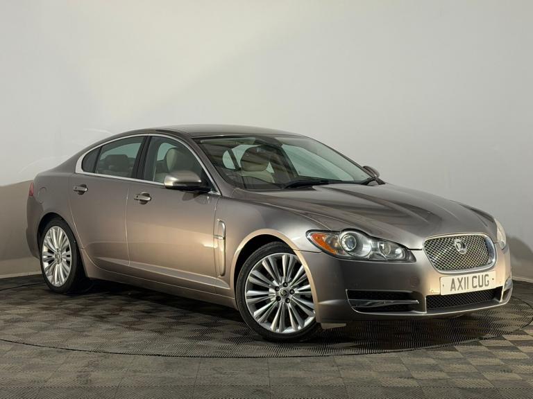 2011 JAGUAR XF PREMIUM LUXURY 3.0 DIESEL V6 AUTOMATIC 4 DOOR SALOON 240 BHP