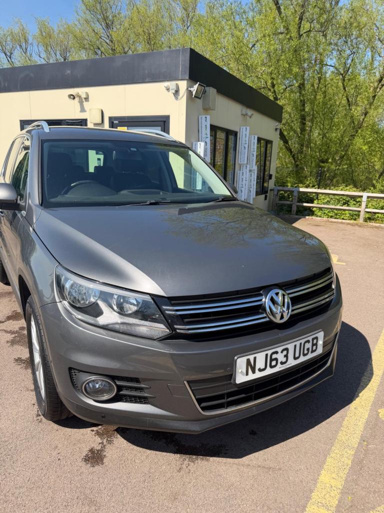 2013 Volkswagen Tiguan 2.0 TDi BlueMotion Tech SE 5dr DSG ESTATE DIESEL Automatic
