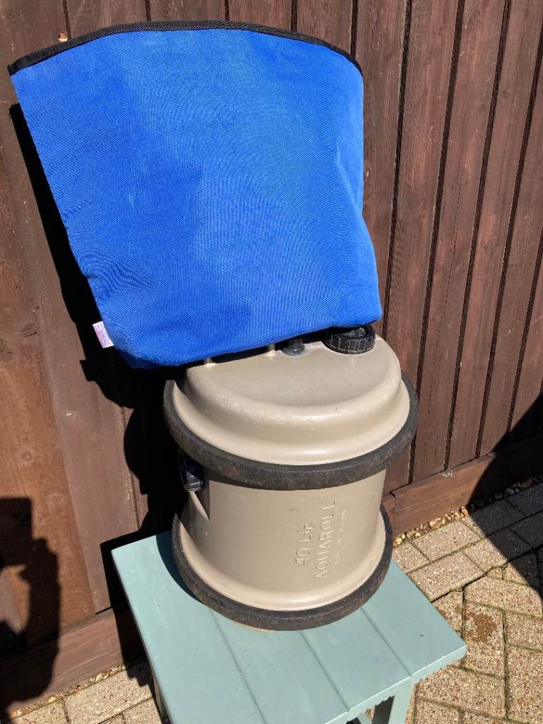 Aquaroll 40 litre water barrel