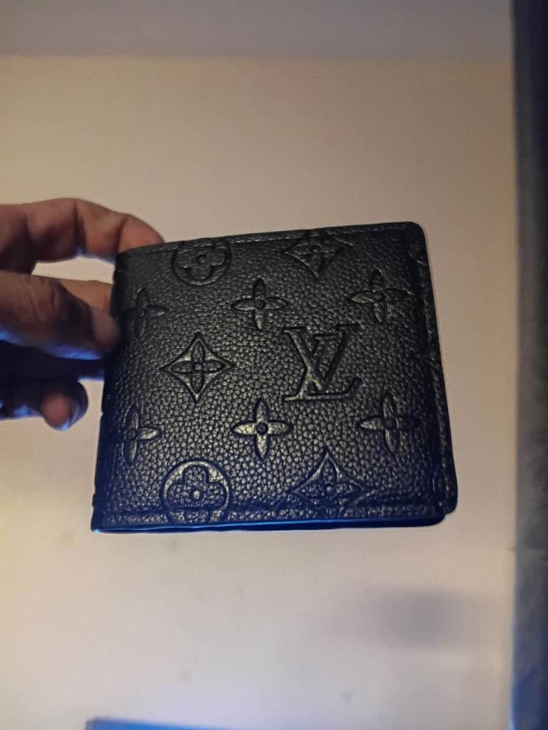 Louis vitton leather wallet