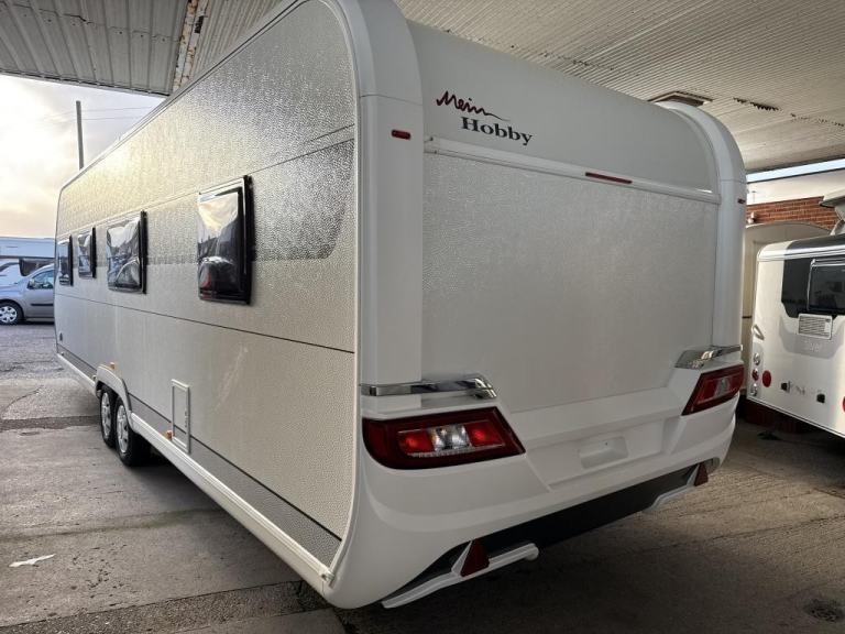 2022 HOBBY Prestige 720 kwfu 6 Berth fixed, bunkbeds, and double