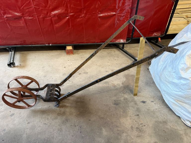 vintage garden cultivator 2 wheelsIdeal Garden Display Feature