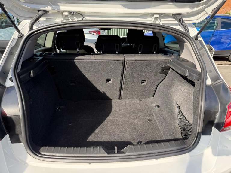 BMW 3 SERIES 2.0 320d Exclusive Edition 2011