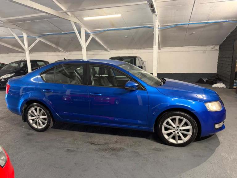  Skoda Octavia 1.6 TDI Elegance Euro 5 (s/s) 5dr Diesel