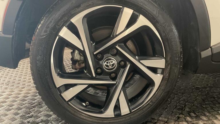 2023 Toyota C-HR 1.8 Hybrid Design 5dr CVT Hatchback Hybrid Ele Automatic