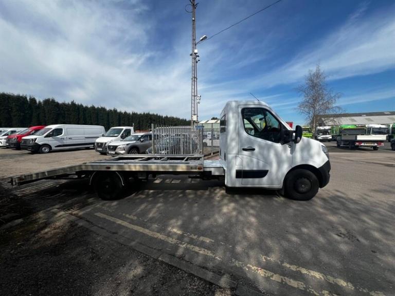 2023 Nissan Interstar 2.3 dci 145ps Tekna Chassis Cab CHASSIS CAB DIESEL Manual