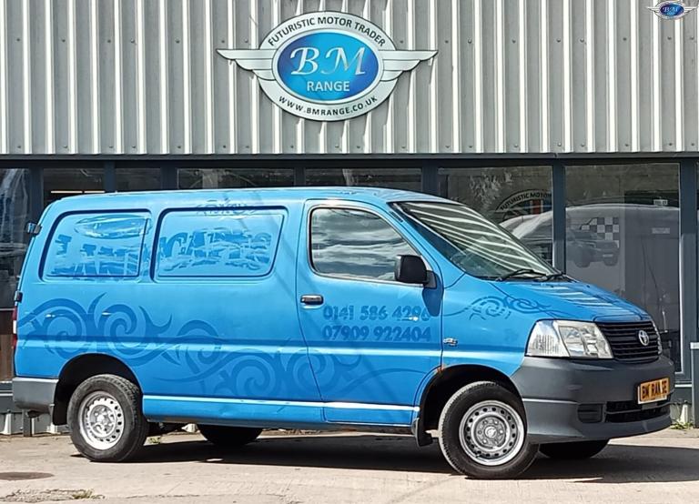 TOYOTA HIACE 2.5 280 D-4D Blue Manual Diesel 2008