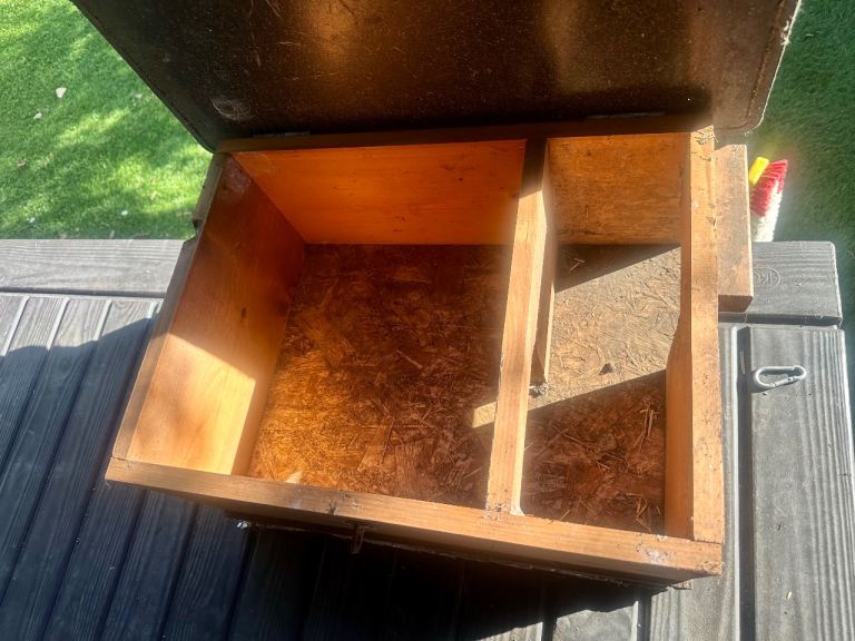Hedgehog house in good condition 