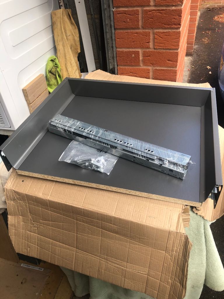 Howdens Blum Soft Closing Drawer Box For a 600 wide unit