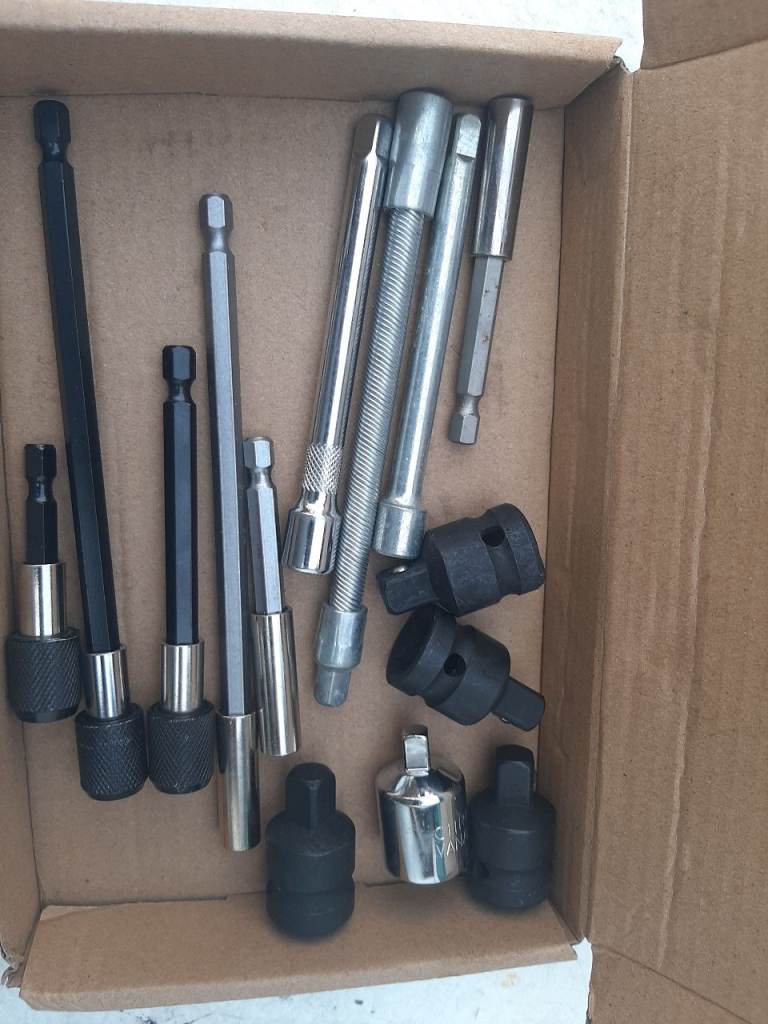 Magnetic drill bit brand new 