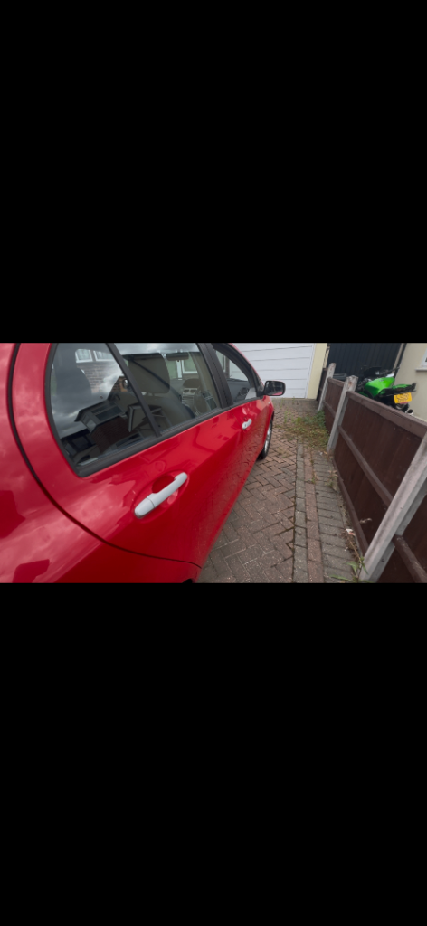 Toyota YARIS, Hatchback, 2010, Semi-Auto, 1329 (cc), 5 doors