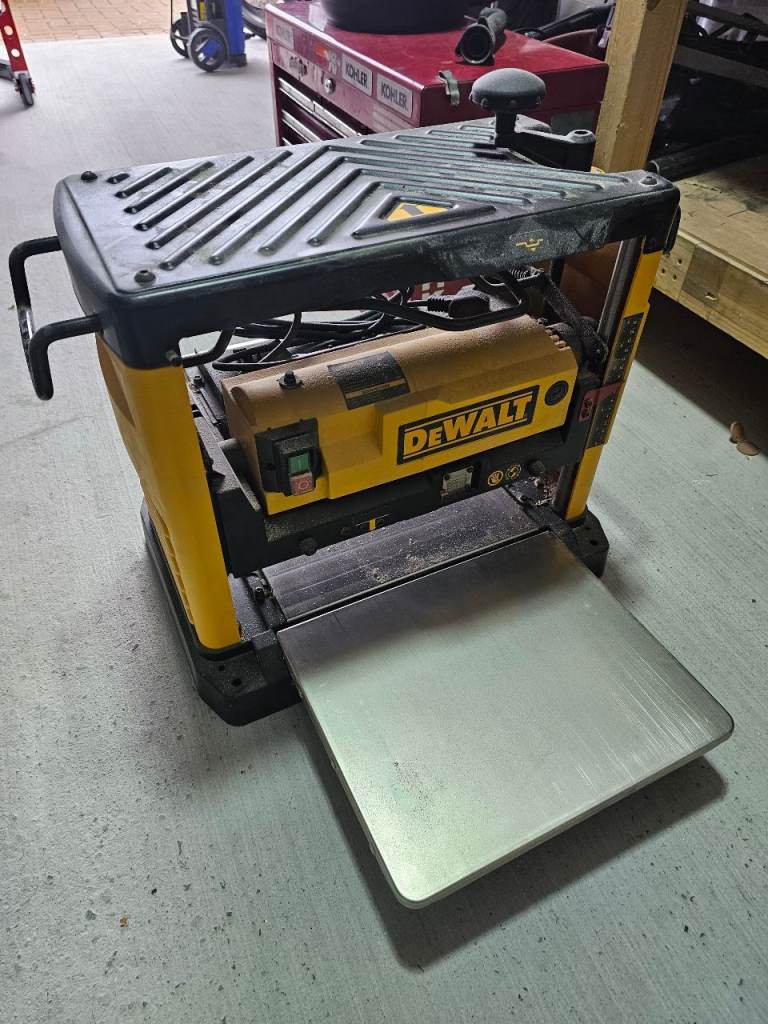 Dewalt Planer Thicknesser DW733 - SOLD