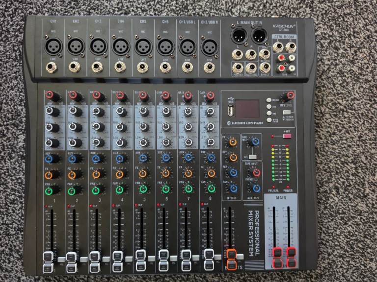 8 CHANNEL MIXING DESK