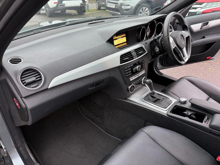 2011 Mercedes-Benz C Class C220 CDI BlueEFFICIENCY Sport 4dr Auto SALOON DIESEL Automatic