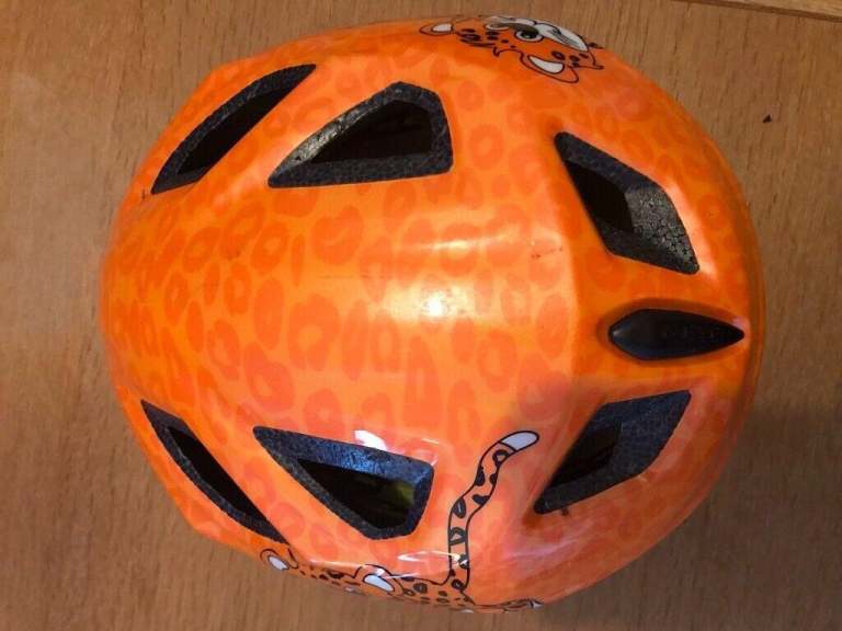 Kids cycle helmet up to age 9 - Tiger, immaculate condition!