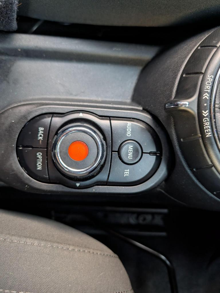 2015 MINI Hatch 1.5 Cooper D 3dr HATCHBACK DIESEL Manual