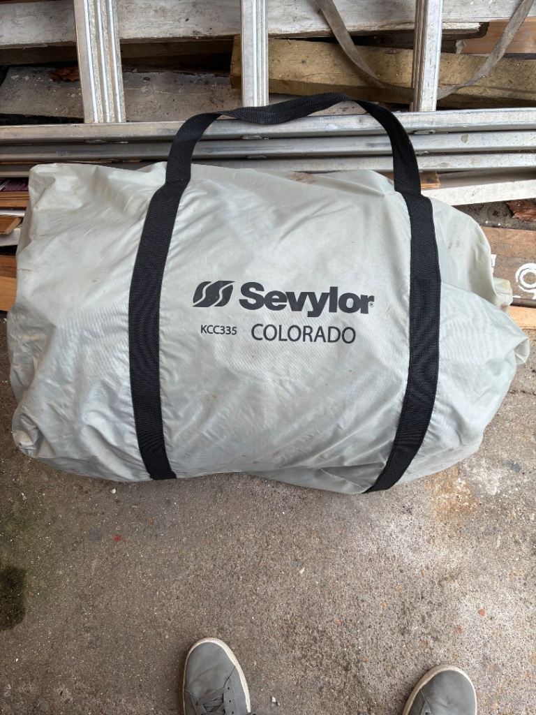 Sevylor Colorado KCC335 Kayak with Paddles and Life Jackets