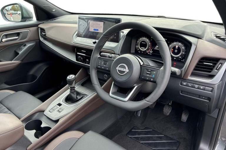 2025 Nissan Qashqai 1.3 DiG-T MH Tekna [Bose] 5dr Manual Hatchback Petrol Manual