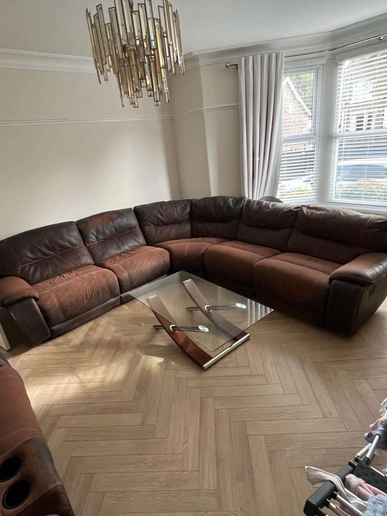 Corner sofa with 3 seater 