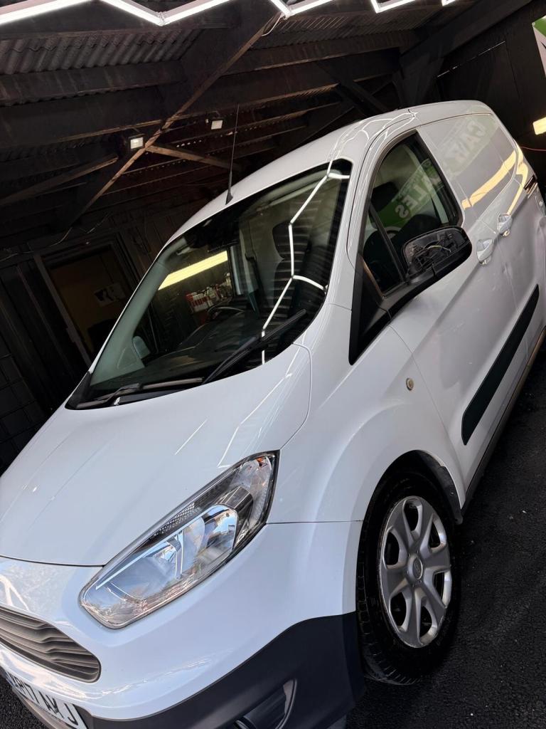 2017 Ford Transit Courier 1.5 TDCi 95ps Trend Van PANEL VAN Diesel Manual