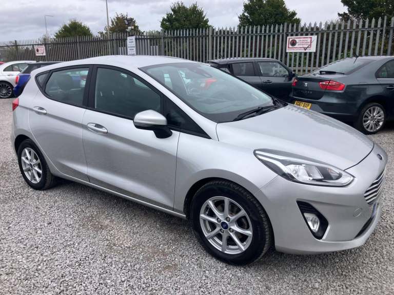 2019 Ford Fiesta 1.0T EcoBoost Zetec Euro 6 (s/s) 5dr HATCHBACK Petrol Manual