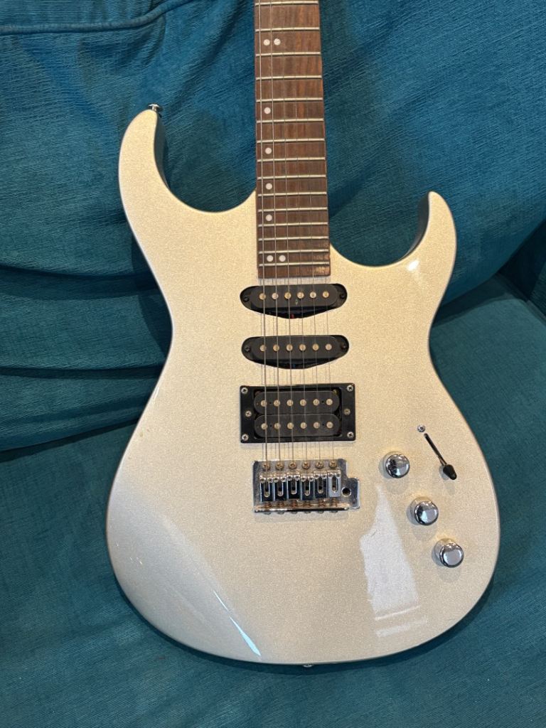 Silvertone Electric Guitar