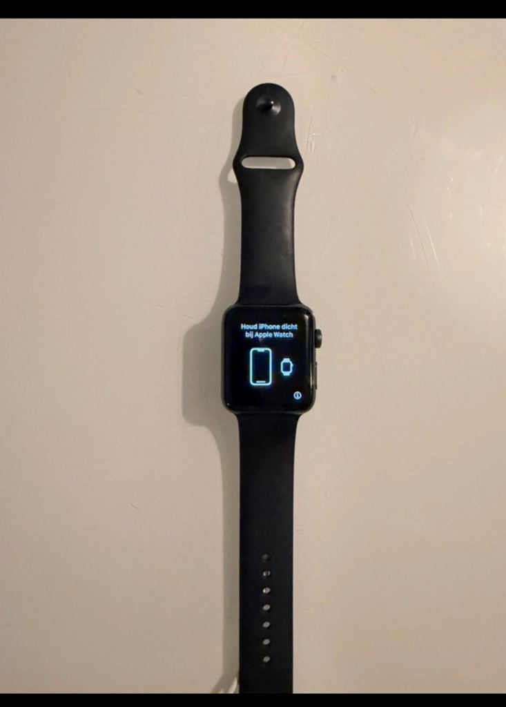 Apple Watch Series 3 - Black, Good Condition 42MM
