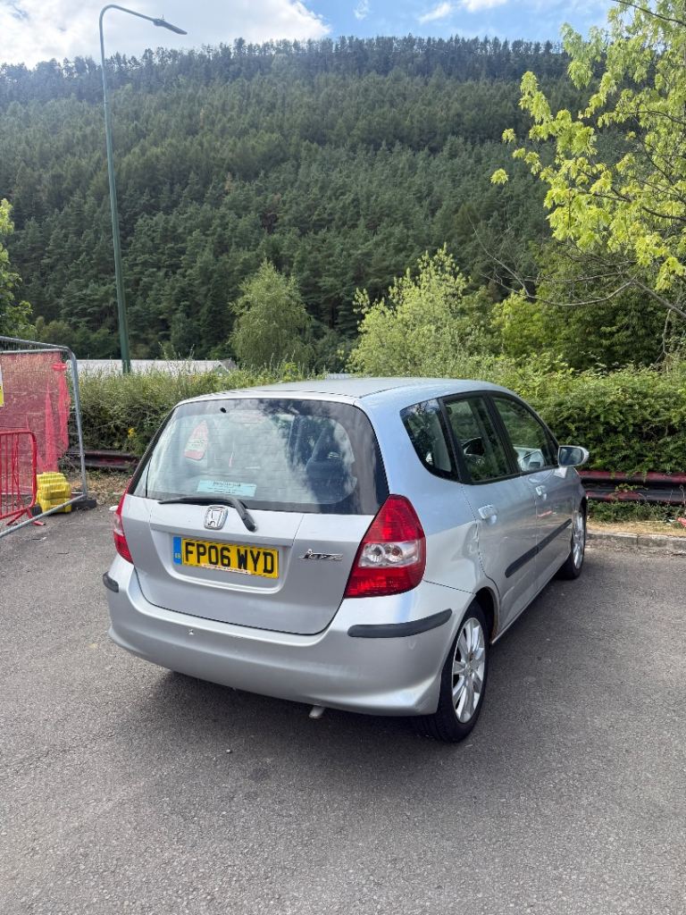 Honda, JAZZ, Hatchback, 2006, Semi-Auto, 1339 (cc), 5 doors