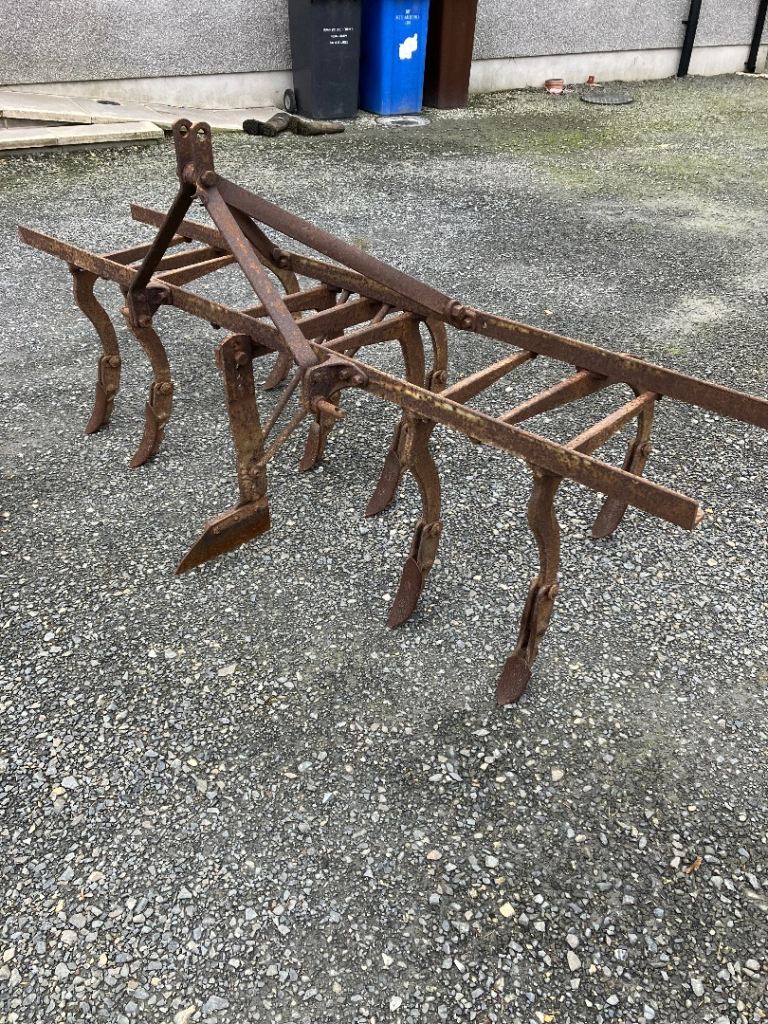 Ferguson solid tine Grubber cultivator suit vintage Fergie t20