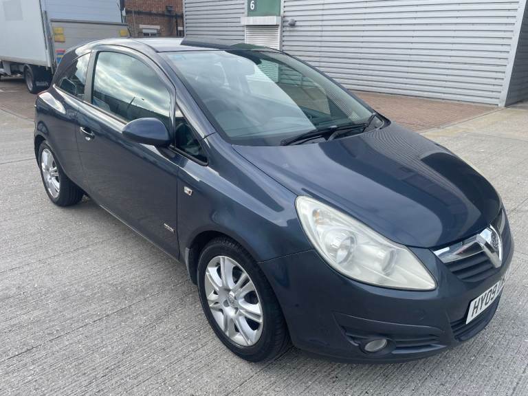 VAUXHALL CORSA 1.4 DESIGN, FSH, 1 YEARS MOT, VGC, BLUE.